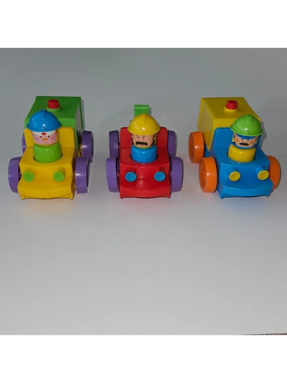 3 VTG Fun Time Toys Emergency Vehicle Figures Lot Ambulance Police Car Firetruck